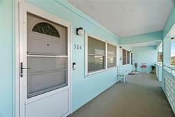 Picture of 423 S Paula Drive Unit 304, Dunedin, FL 34698