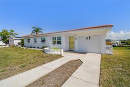 Picture of 4912 Beacon Road, Palmetto, FL 34221