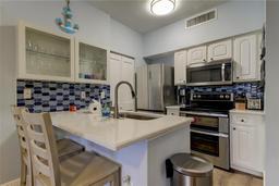 Picture of 10764 70Th Avenue Unit 2110, Seminole, FL 33772