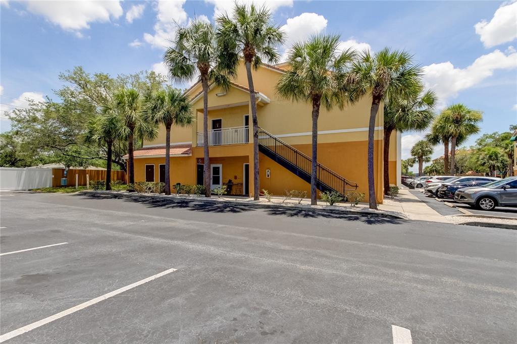 Picture of 10764 70Th Avenue Unit 2110, Seminole, FL 33772