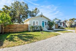 Picture of 505 E Cluster Avenue, Tampa, FL 33604