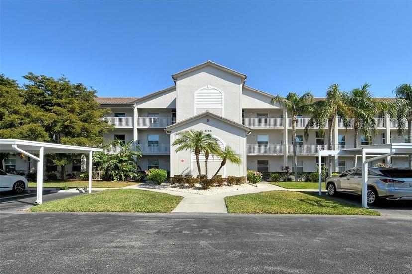 Picture of 8755 Olde Hickory Avenue Unit 7204, Sarasota FL 34238