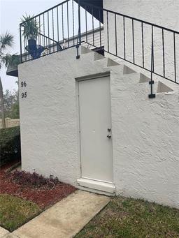 Picture of 96 Windtree Lane Unit 203, Winter Garden, FL 34787