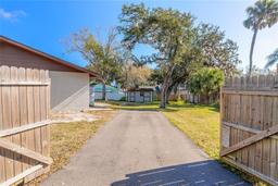 Picture of 3003 Tamarind Drive, Edgewater, FL 32141