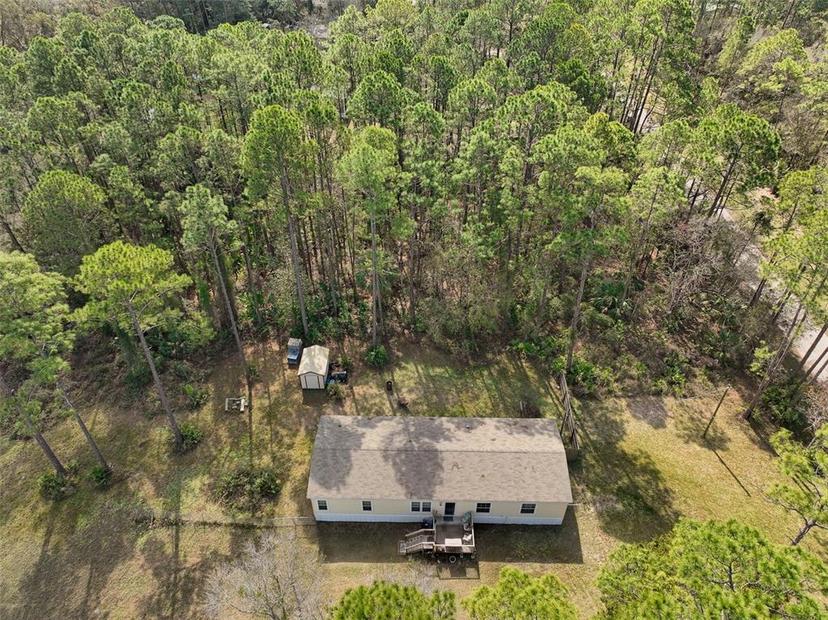 Picture of 24 Lois Avenue, Inglis FL 34449