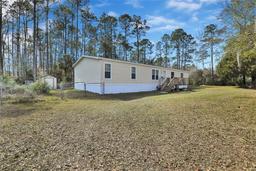 Picture of 24 Lois Avenue, Inglis, FL 34449