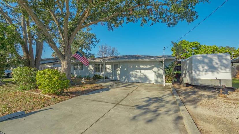 Picture of 7272 Cass Circle, Sarasota FL 34231