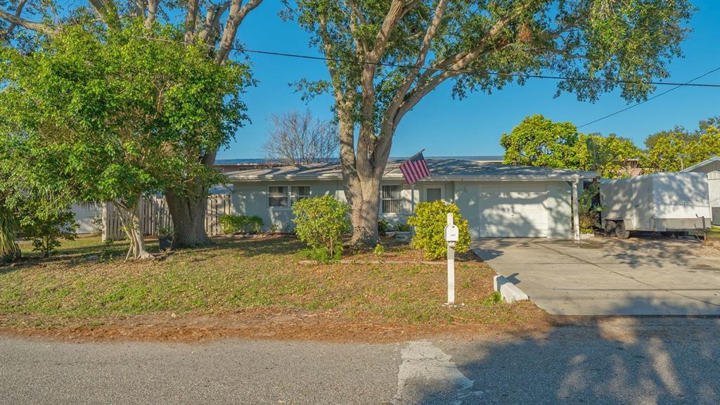 Picture of 7272 Cass Circle, Sarasota, FL 34231