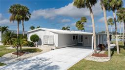 Picture of 8449 Imperial Circle, Palmetto, FL 34221