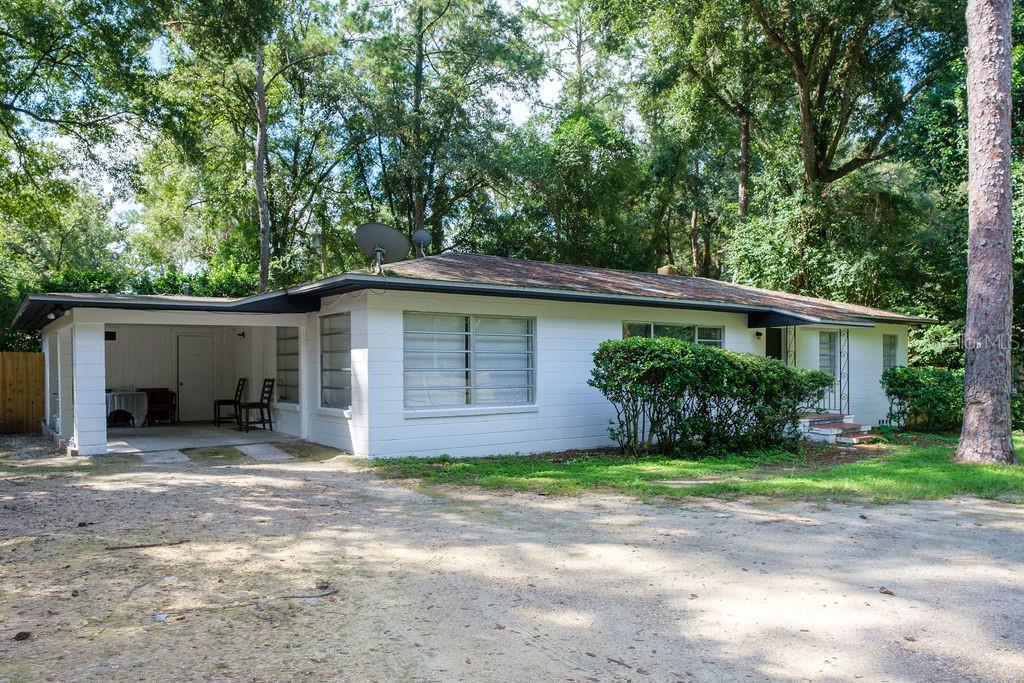 Picture of 3035 W University Avenue, Gainesville, FL 32607