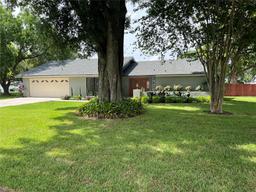 Picture of 362 Pasco Court, Winter Haven, FL 33884