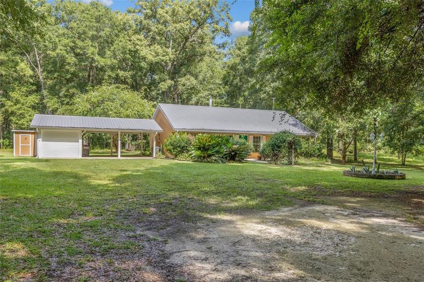 Picture of 417 SW Barney Street, High Springs FL 32643