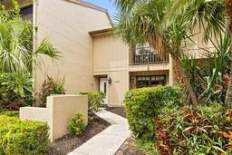 Picture of 4620 Hidden View Place Unit 10, Sarasota, FL 34235