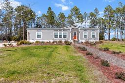 Picture of 12991 SE 21St Place, Morriston, FL 32668