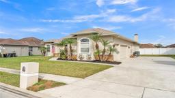 Picture of 2917 Blackwater Creek Drive, Lakeland, FL 33810