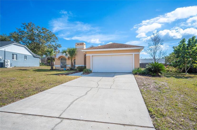 Picture of 736 Hunt Drive, Lake Wales FL 33853