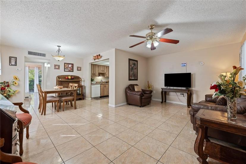 Picture of 2361 Oak Park Way Unit 208, Orlando FL 32822