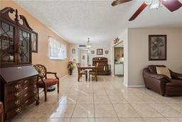 Picture of 2361 Oak Park Way Unit 208, Orlando, FL 32822