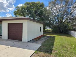 Picture of 702 W Cherry Street, Plant City, FL 33563