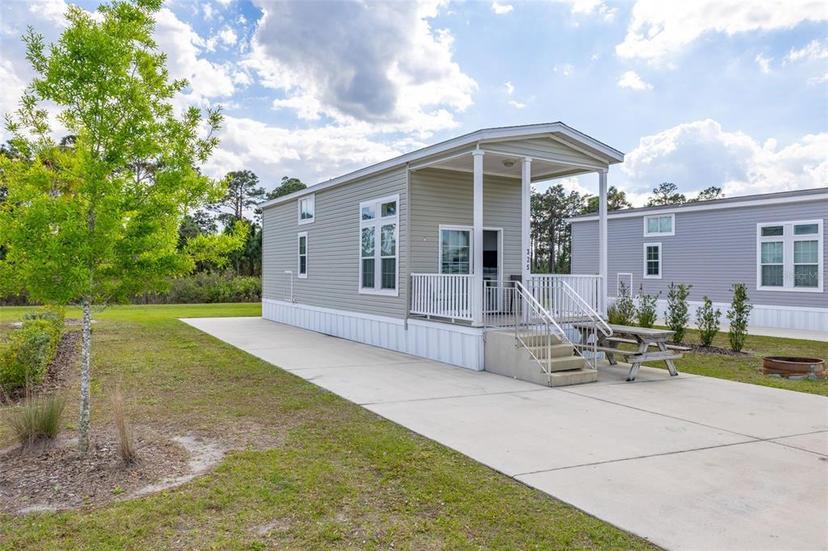 Picture of 16950 County Rd 630 Unit 325, Lake Wales FL 33898