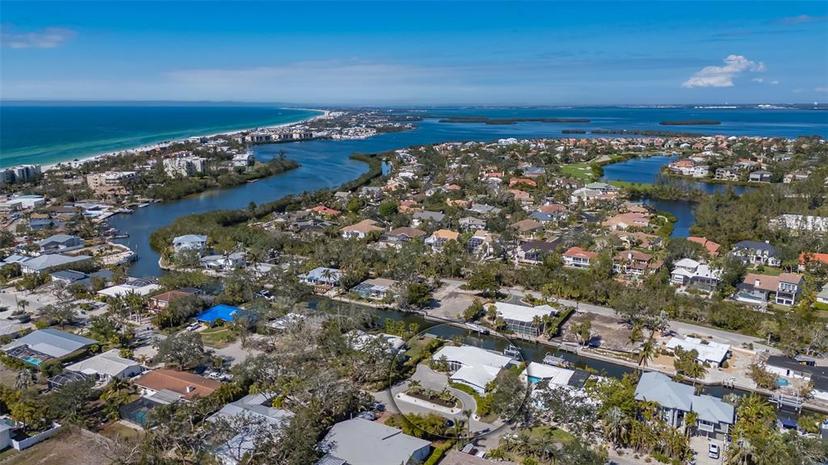 Picture of 619 Buttonwood Drive, Longboat Key FL 34228