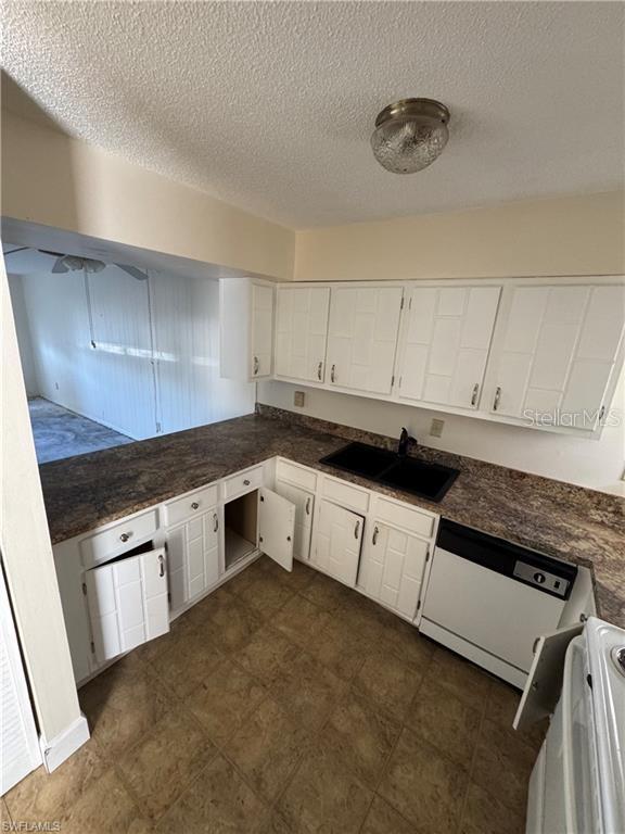 Picture of 22375 Edgewater Drive Unit 102, Punta Gorda FL 33980