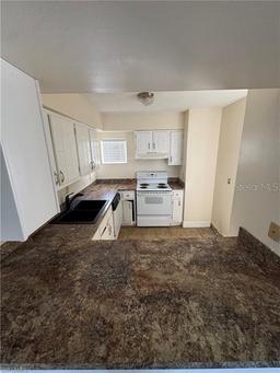 Picture of 22375 Edgewater Drive Unit 102, Punta Gorda, FL 33980