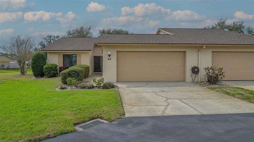 Picture of 3119 Glen Elyn Boulevard Unit 9, Sarasota FL 34237