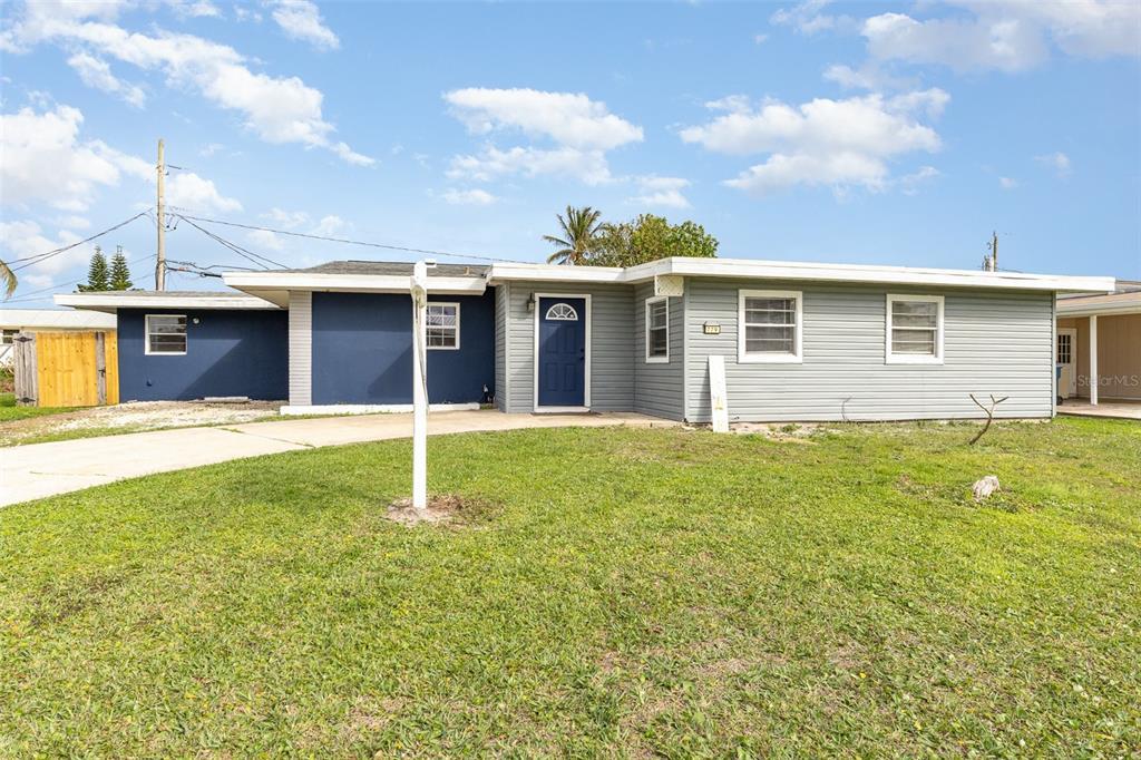 Picture of 779 Badger Drive Ne, Palm Bay, FL 32905