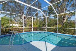 Picture of 707 Petrel Way, Venice, FL 34285