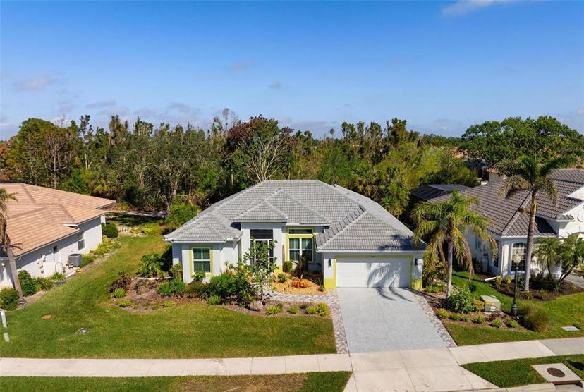 Picture of 707 Petrel Way, Venice FL 34285