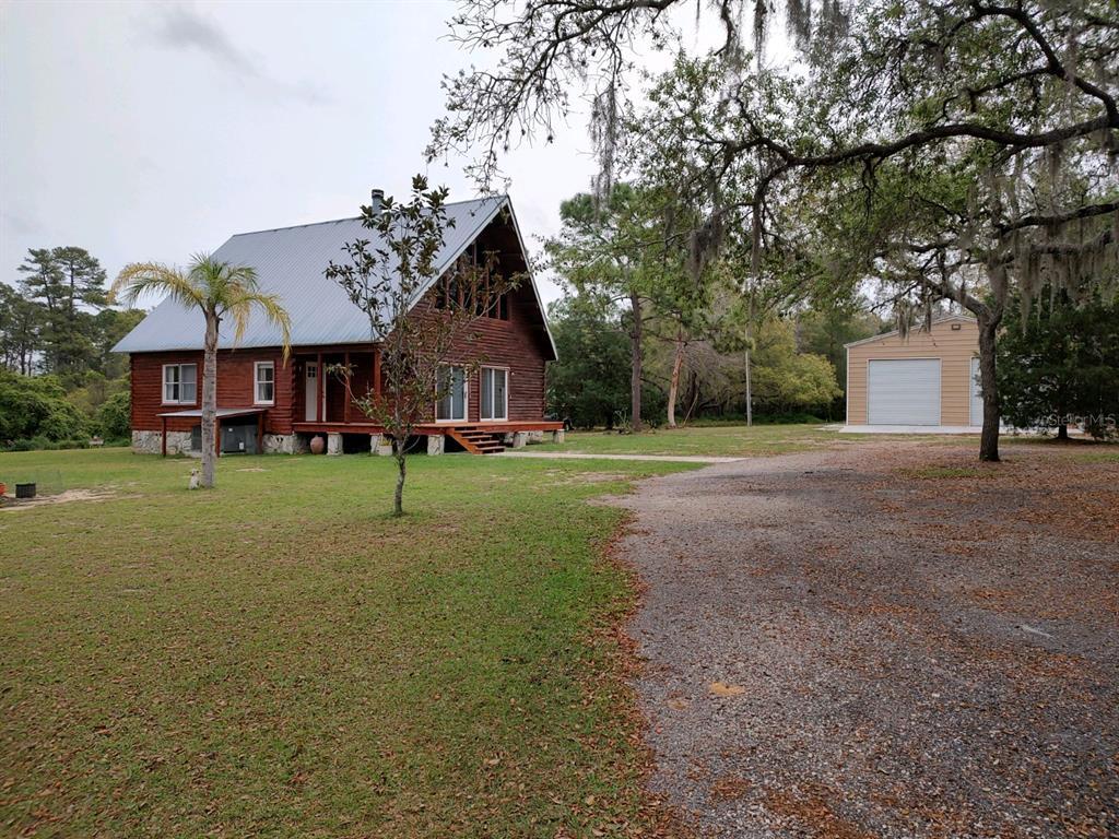 Picture of 14415 County Road 448, Tavares, FL 32778