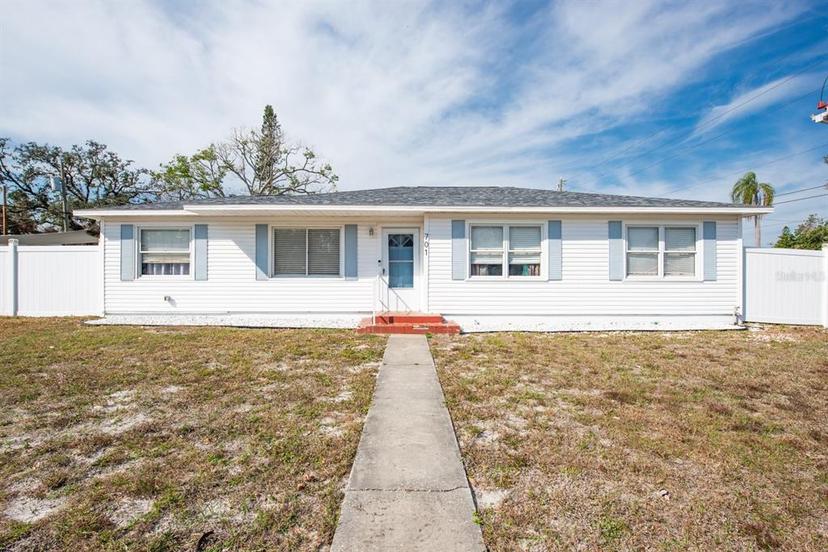 Picture of 701 63Rd Street S, Gulfport FL 33707