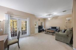 Picture of 8004 Downpatrick Ct, Tampa, FL 33610