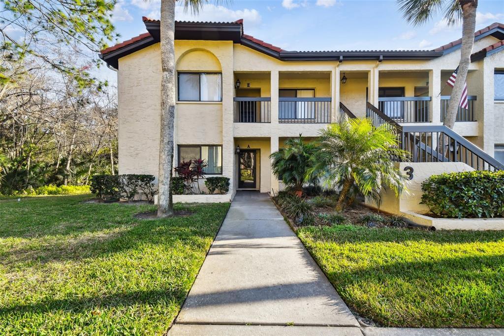 Picture of 1801 E Lake Road Unit 3A, Palm Harbor, FL 34685