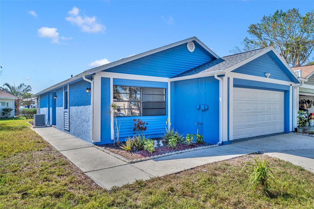 Picture of 4522 Marine Parkway, New Port Richey, FL 34652