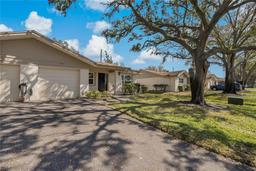 Picture of 1541 Heather Ridge Boulevard Unit 1541, Dunedin, FL 34698