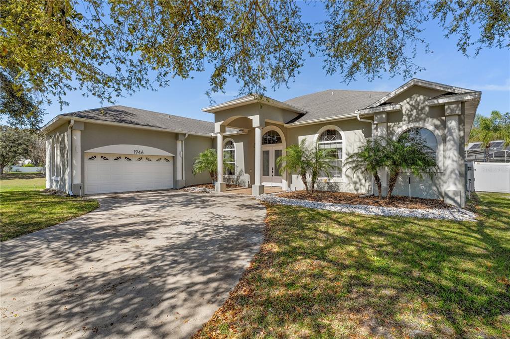 Picture of 1946 Thoroughbred Drive, Gotha, FL 34734