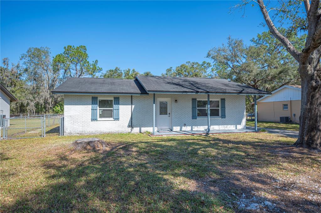 Picture of 2926 Delrose Drive N, Lakeland, FL 33805