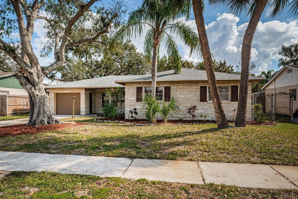 Picture of 4807 Wynwood Drive, Tampa, FL 33615