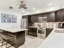 Picture of 521 Pinellas Bayway S Unit 204, St Petersburg, FL 33715