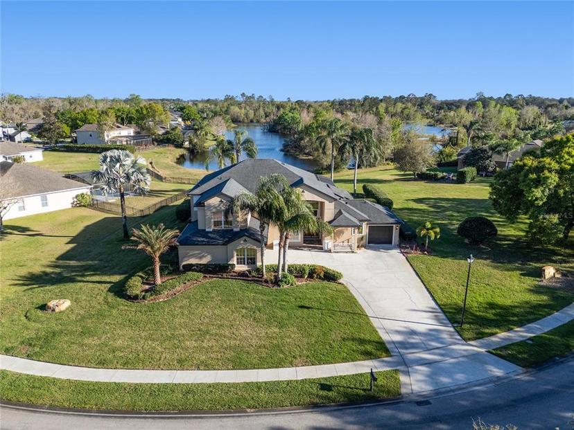 Picture of 642 Osprey Lakes Circle, Chuluota FL 32766