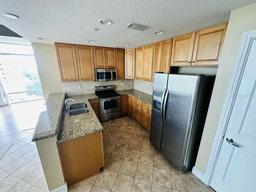 Picture of 101 S Eola Drive Unit 921, Orlando, FL 32801