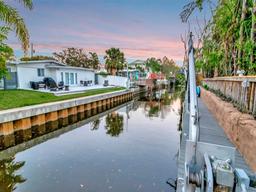 Picture of 4819 W Bay Villa Avenue, Tampa, FL 33611