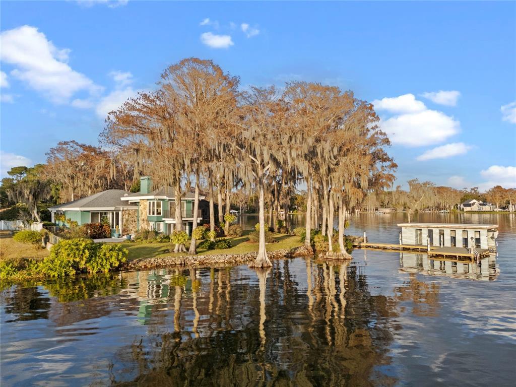 Picture of 127 Whitecaps Circle, Maitland, FL 32751