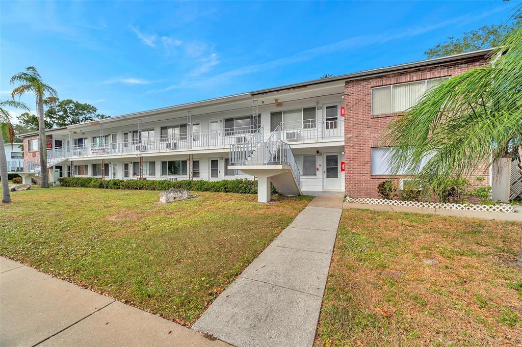 Picture of 2353 Shelley Street Unit 3, Clearwater, FL 33765