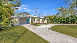 Picture of 2857 Wood Street, Sarasota, FL 34237