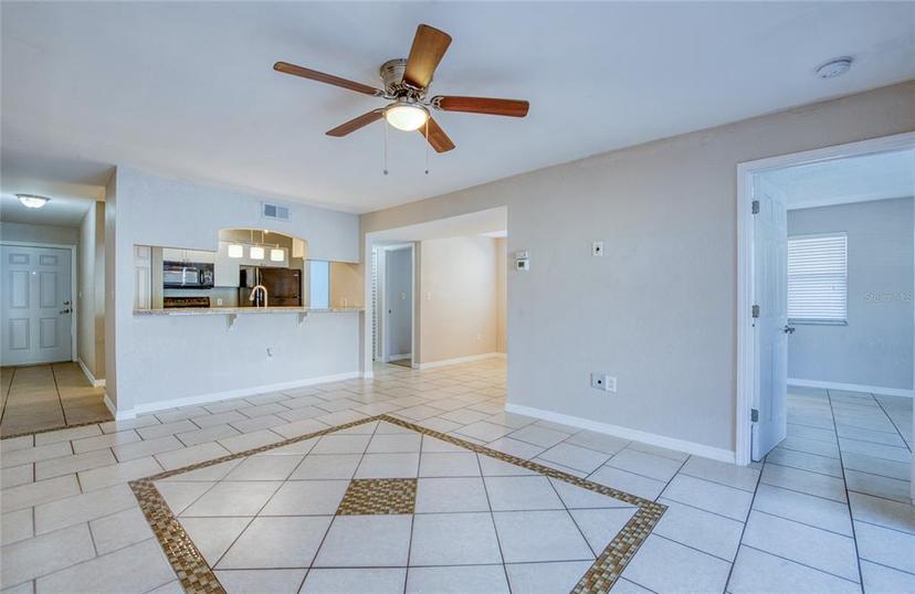 Picture of 10195 Sailwinds Boulevard N Unit 101, Largo FL 33773