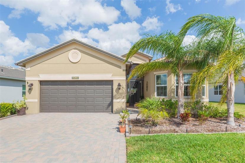 Picture of 4920 Sevilla Shores Drive, Wimauma FL 33598