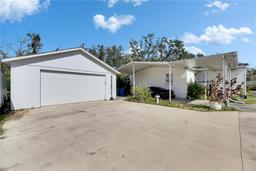 Picture of 9171 Wood Terrace Drive, Tampa, FL 33637